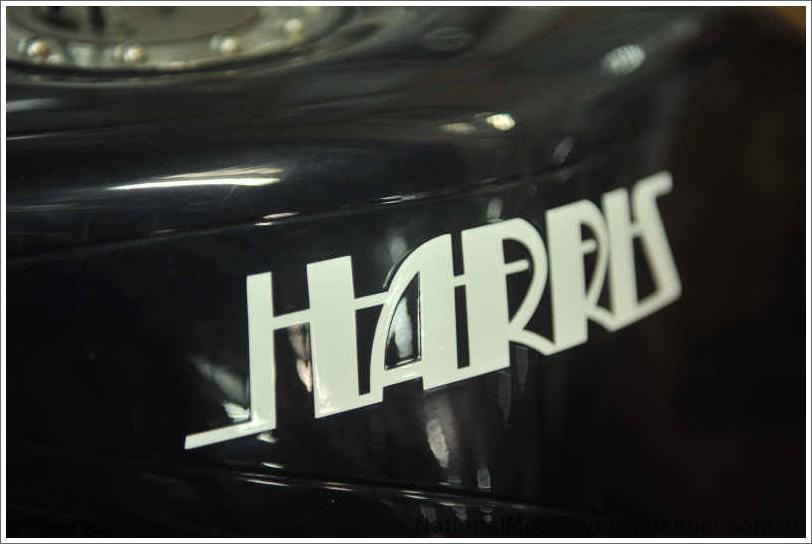 Harris-Kawasaki-D7C-2497.jpg