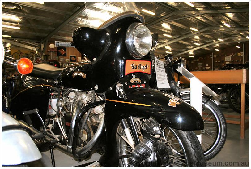 Vincent-1955-Black-Knight.jpg