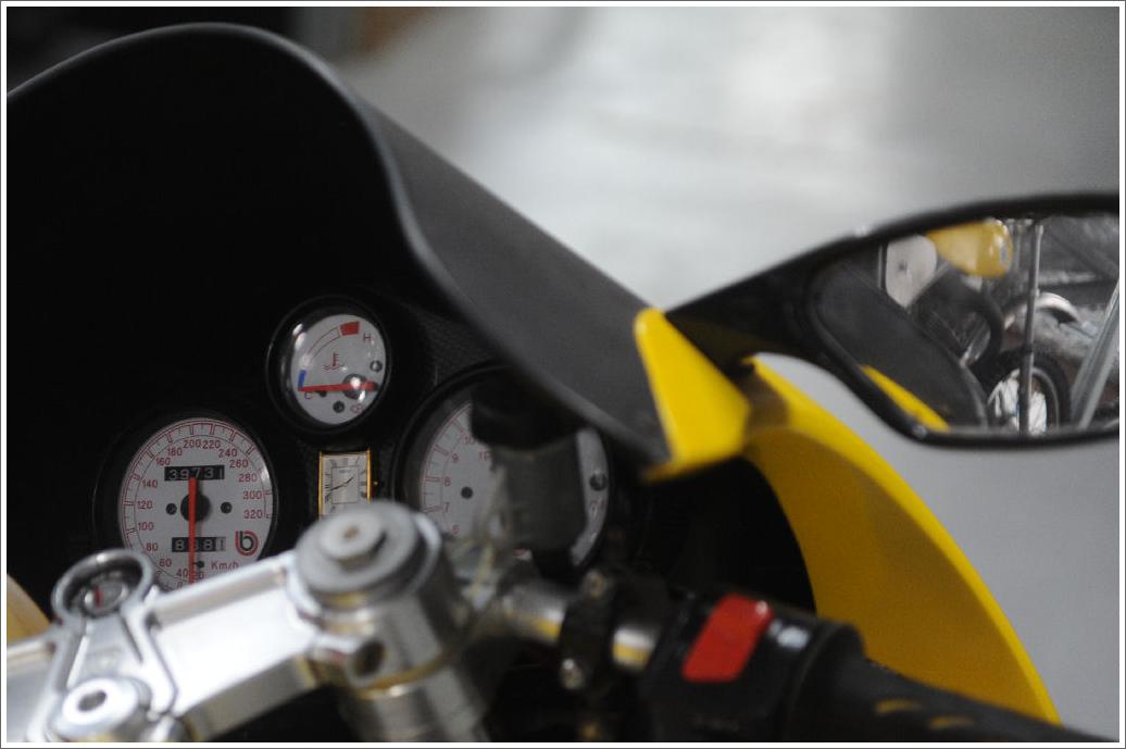 Bimota-SB6-Instruments.jpg