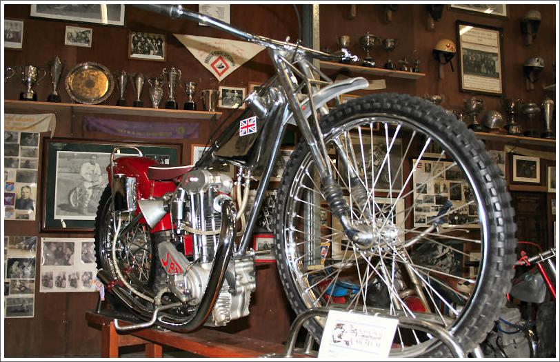 JAP-speedway-bike-rhs.jpg